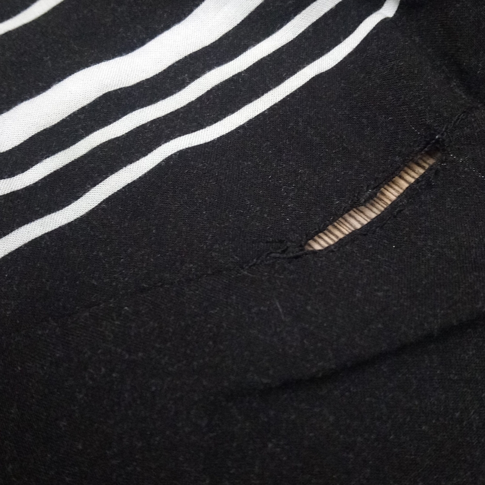 Flowy Eccentric Patterned Short Sleeve Blouse Top - image 2